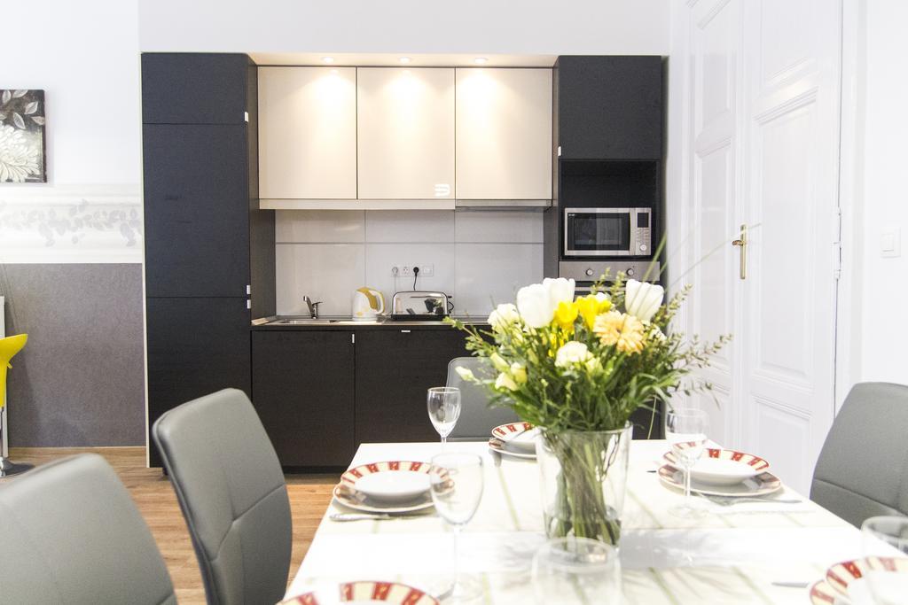 בודפשט Luxury 2Br Apt By The Synagogue מראה חיצוני תמונה